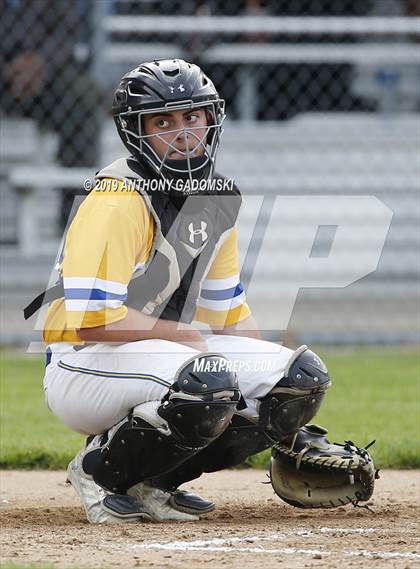 Thumbnail 3 in Brooks vs. De La Salle (IHSA Sectional Semifinal) photogallery.