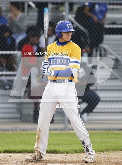 Thumbnail 1 in Brooks vs. De La Salle (IHSA Sectional Semifinal) photogallery.