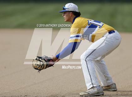 Thumbnail 2 in Brooks vs. De La Salle (IHSA Sectional Semifinal) photogallery.