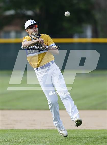 Thumbnail 2 in Brooks vs. De La Salle (IHSA Sectional Semifinal) photogallery.