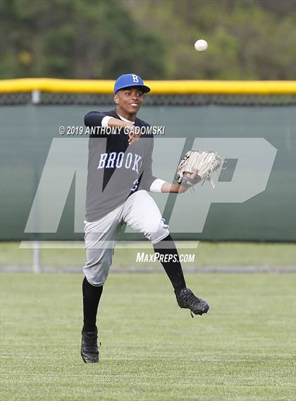 Thumbnail 3 in Brooks vs. De La Salle (IHSA Sectional Semifinal) photogallery.
