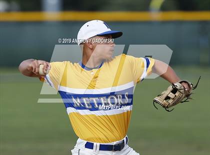 Thumbnail 3 in Brooks vs. De La Salle (IHSA Sectional Semifinal) photogallery.