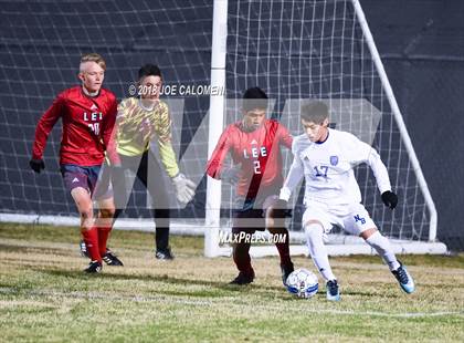 Thumbnail 2 in Lee [Robert E.] vs New Braunfels (NEISD Tournament) photogallery.