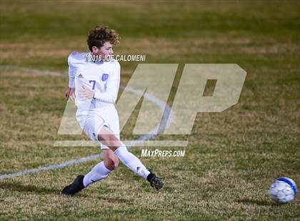 Thumbnail 2 in Lee [Robert E.] vs New Braunfels (NEISD Tournament) photogallery.