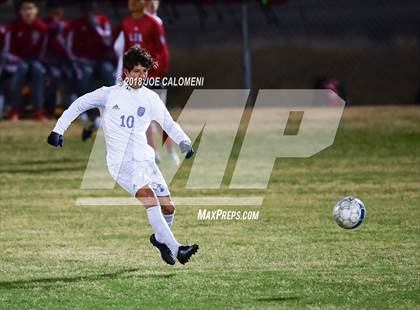 Thumbnail 2 in Lee [Robert E.] vs New Braunfels (NEISD Tournament) photogallery.