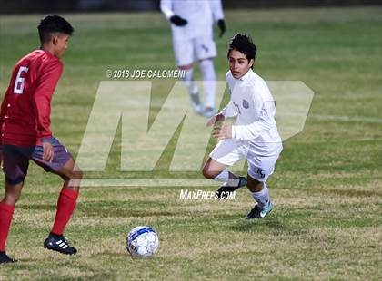 Thumbnail 1 in Lee [Robert E.] vs New Braunfels (NEISD Tournament) photogallery.