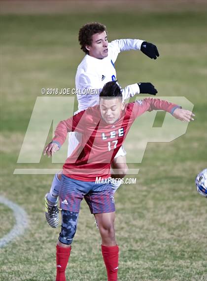 Thumbnail 1 in Lee [Robert E.] vs New Braunfels (NEISD Tournament) photogallery.