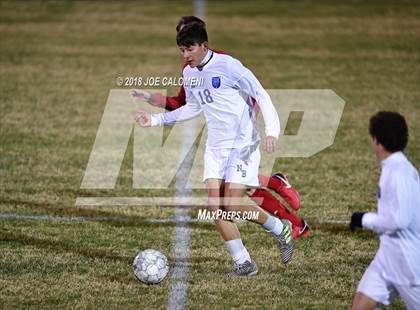 Thumbnail 2 in Lee [Robert E.] vs New Braunfels (NEISD Tournament) photogallery.