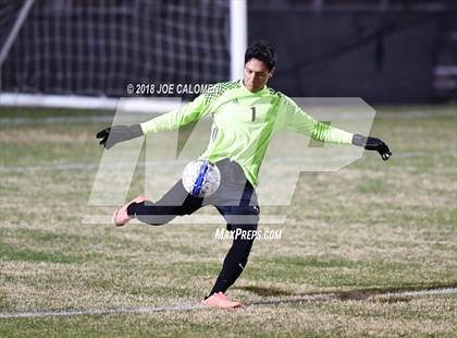 Thumbnail 3 in Lee [Robert E.] vs New Braunfels (NEISD Tournament) photogallery.