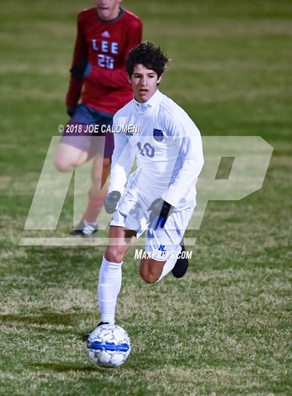 Thumbnail 1 in Lee [Robert E.] vs New Braunfels (NEISD Tournament) photogallery.