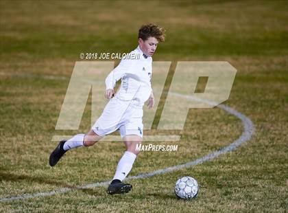 Thumbnail 2 in Lee [Robert E.] vs New Braunfels (NEISD Tournament) photogallery.