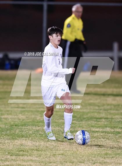 Thumbnail 1 in Lee [Robert E.] vs New Braunfels (NEISD Tournament) photogallery.