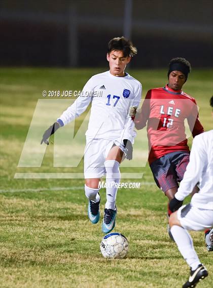 Thumbnail 3 in Lee [Robert E.] vs New Braunfels (NEISD Tournament) photogallery.