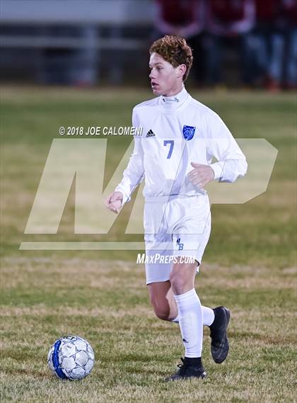 Thumbnail 1 in Lee [Robert E.] vs New Braunfels (NEISD Tournament) photogallery.
