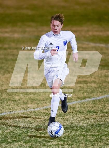 Thumbnail 1 in Lee [Robert E.] vs New Braunfels (NEISD Tournament) photogallery.
