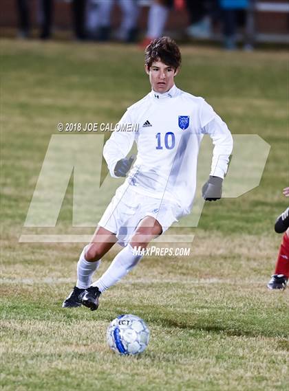 Thumbnail 1 in Lee [Robert E.] vs New Braunfels (NEISD Tournament) photogallery.