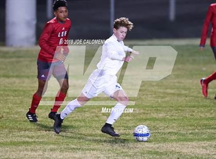 Thumbnail 2 in Lee [Robert E.] vs New Braunfels (NEISD Tournament) photogallery.