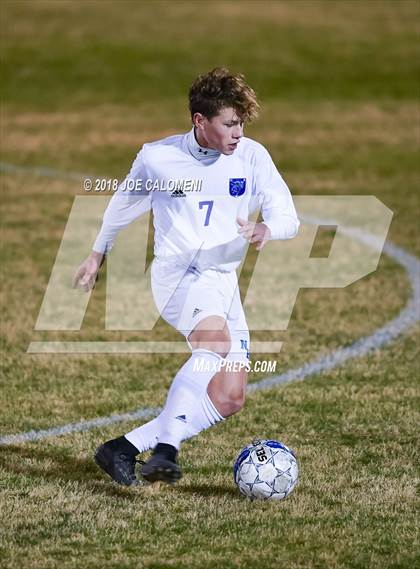 Thumbnail 1 in Lee [Robert E.] vs New Braunfels (NEISD Tournament) photogallery.