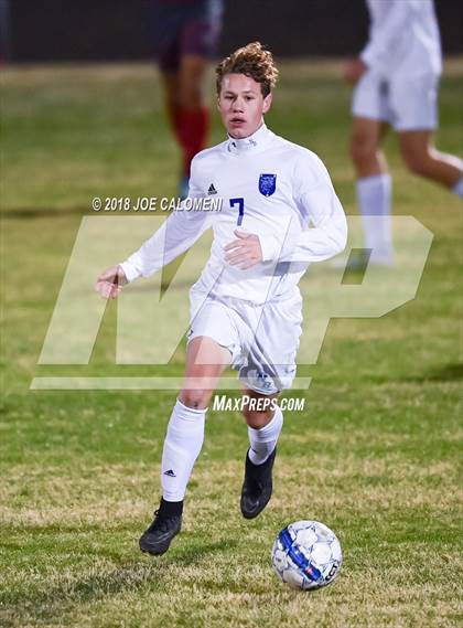 Thumbnail 1 in Lee [Robert E.] vs New Braunfels (NEISD Tournament) photogallery.
