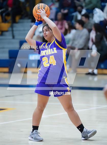 Thumbnail 3 in Norwalk @ Warren photogallery.