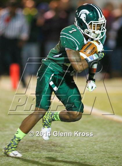 Thumbnail 3 in Paramus Catholic @ DePaul photogallery.