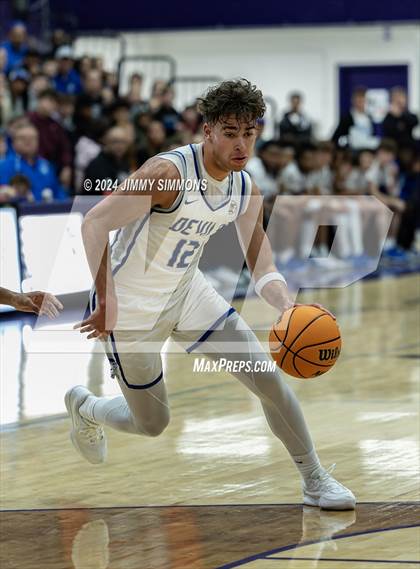 Thumbnail 3 in Quincy vs. The Woodlands Christian Academy (Prairie Farms Holiday Classic) photogallery.