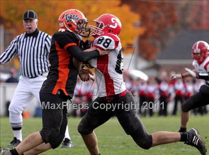 Thumbnail 2 in Biddeford vs Scarborough (SMAA Class A West Regional Quarterfinals) photogallery.