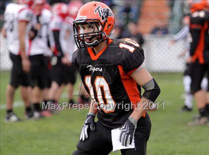Thumbnail 2 in Biddeford vs Scarborough (SMAA Class A West Regional Quarterfinals) photogallery.