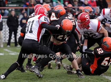 Thumbnail 2 in Biddeford vs Scarborough (SMAA Class A West Regional Quarterfinals) photogallery.