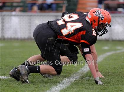 Thumbnail 1 in Biddeford vs Scarborough (SMAA Class A West Regional Quarterfinals) photogallery.