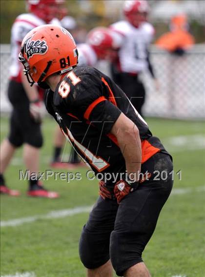 Thumbnail 2 in Biddeford vs Scarborough (SMAA Class A West Regional Quarterfinals) photogallery.