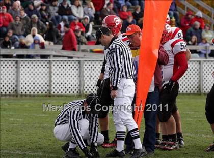 Thumbnail 3 in Biddeford vs Scarborough (SMAA Class A West Regional Quarterfinals) photogallery.