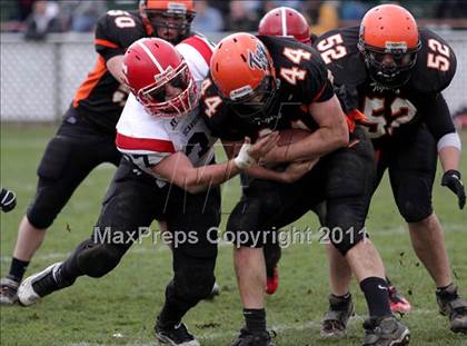 Thumbnail 3 in Biddeford vs Scarborough (SMAA Class A West Regional Quarterfinals) photogallery.
