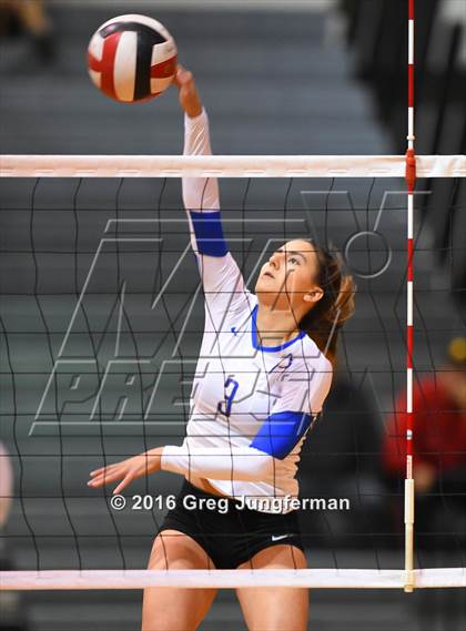 Thumbnail 2 in Presentation @ Redwood (CIF State D2 Playoff) photogallery.