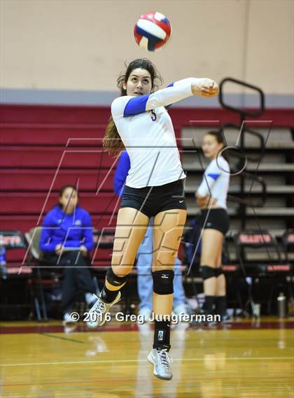 Thumbnail 3 in Presentation @ Redwood (CIF State D2 Playoff) photogallery.