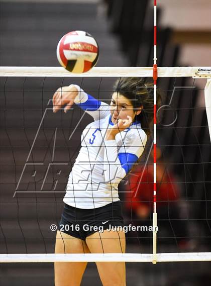 Thumbnail 3 in Presentation @ Redwood (CIF State D2 Playoff) photogallery.
