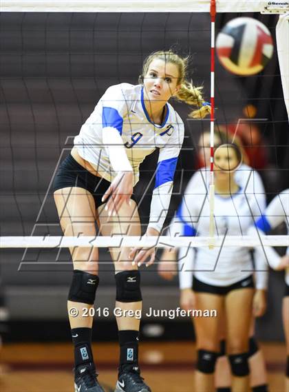 Thumbnail 3 in Presentation @ Redwood (CIF State D2 Playoff) photogallery.