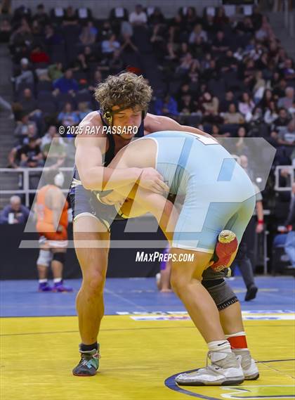 Thumbnail 2 in NYSPHSAA Quarterfinals photogallery.