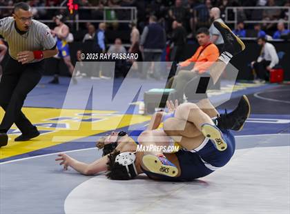 Thumbnail 1 in NYSPHSAA Quarterfinals photogallery.