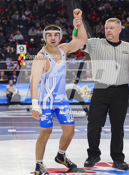 Thumbnail 1 in NYSPHSAA Quarterfinals photogallery.