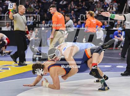 Thumbnail 2 in NYSPHSAA Quarterfinals photogallery.