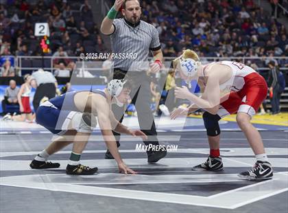 Thumbnail 2 in NYSPHSAA Quarterfinals photogallery.