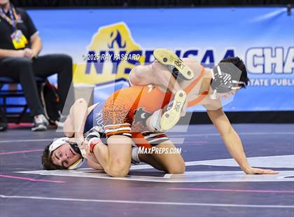Thumbnail 3 in NYSPHSAA Quarterfinals photogallery.
