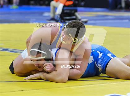Thumbnail 3 in NYSPHSAA Quarterfinals photogallery.