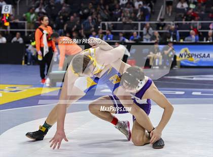 Thumbnail 1 in NYSPHSAA Quarterfinals photogallery.