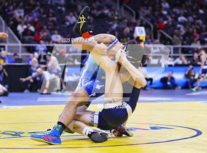 Thumbnail 3 in NYSPHSAA Quarterfinals photogallery.