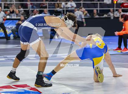 Thumbnail 1 in NYSPHSAA Quarterfinals photogallery.