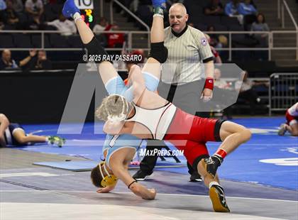 Thumbnail 1 in NYSPHSAA Quarterfinals photogallery.