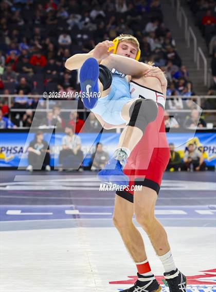 Thumbnail 1 in NYSPHSAA Quarterfinals photogallery.
