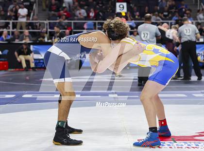 Thumbnail 3 in NYSPHSAA Quarterfinals photogallery.